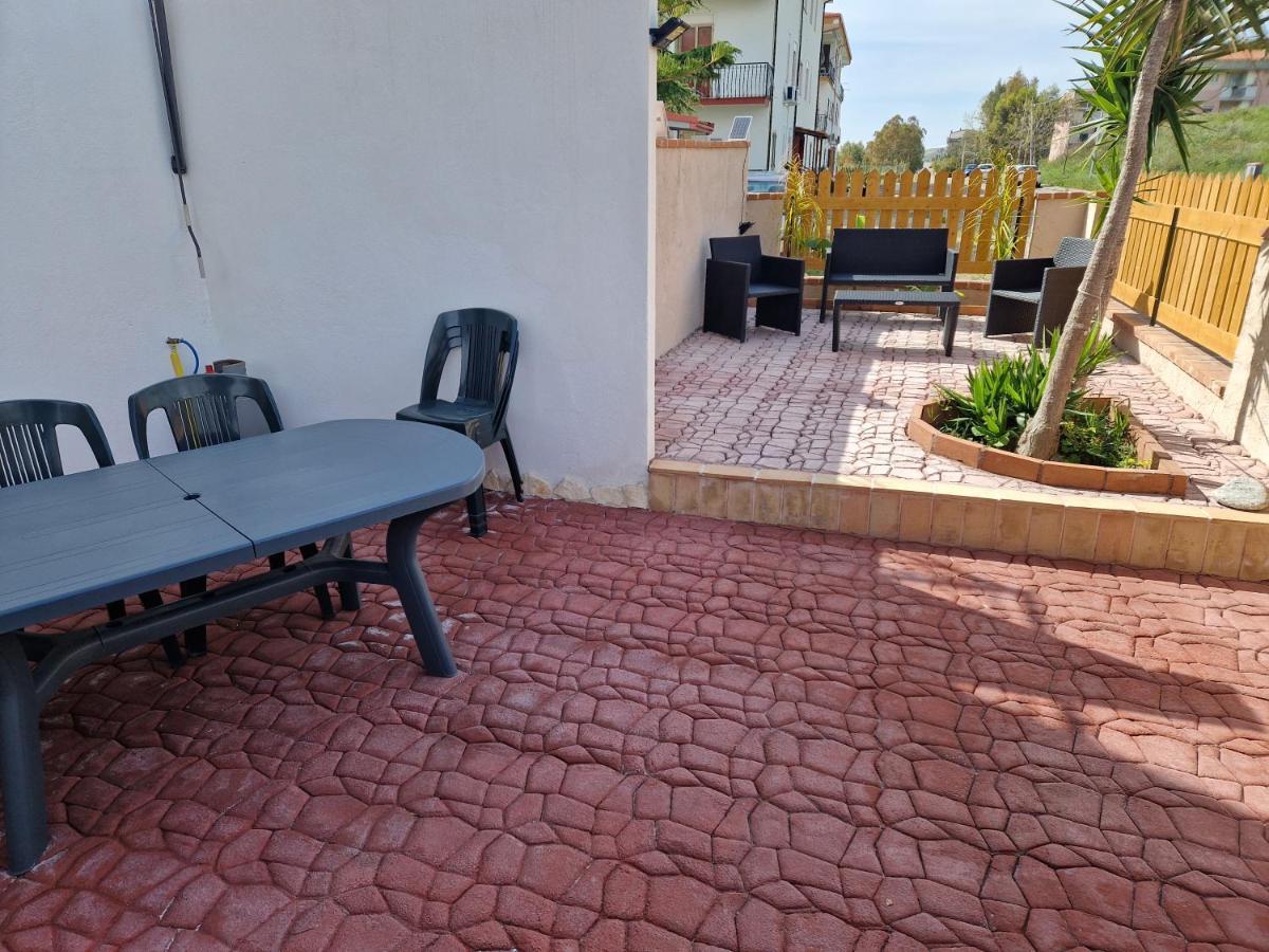 Nina'S House 1 A 300 Metri Dal Mare Apartment Santa Caterina Dello Ionio Marina ภายนอก รูปภาพ